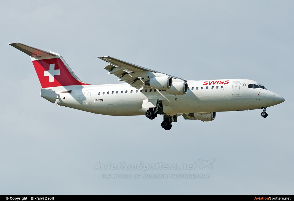 Swiss International  -  BAe 146-300-Avro RJ100  (HB-IXW) By Bikfalvi Zsolt (Floyd)
