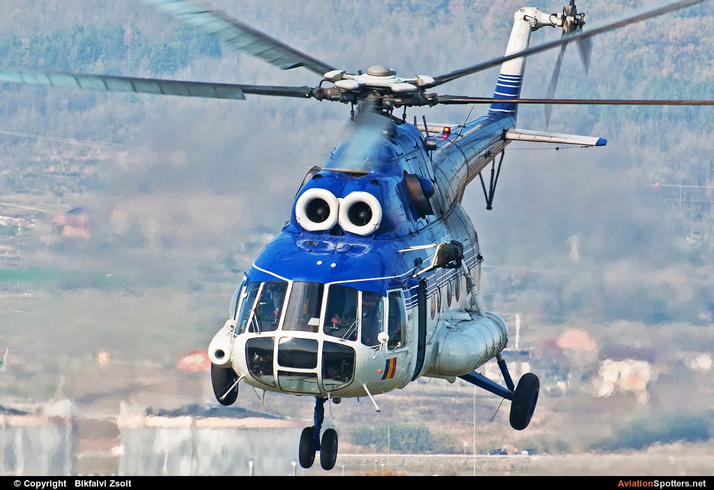 Romania - Police  -  Mi-17-1V  (107) By Bikfalvi Zsolt (Floyd)