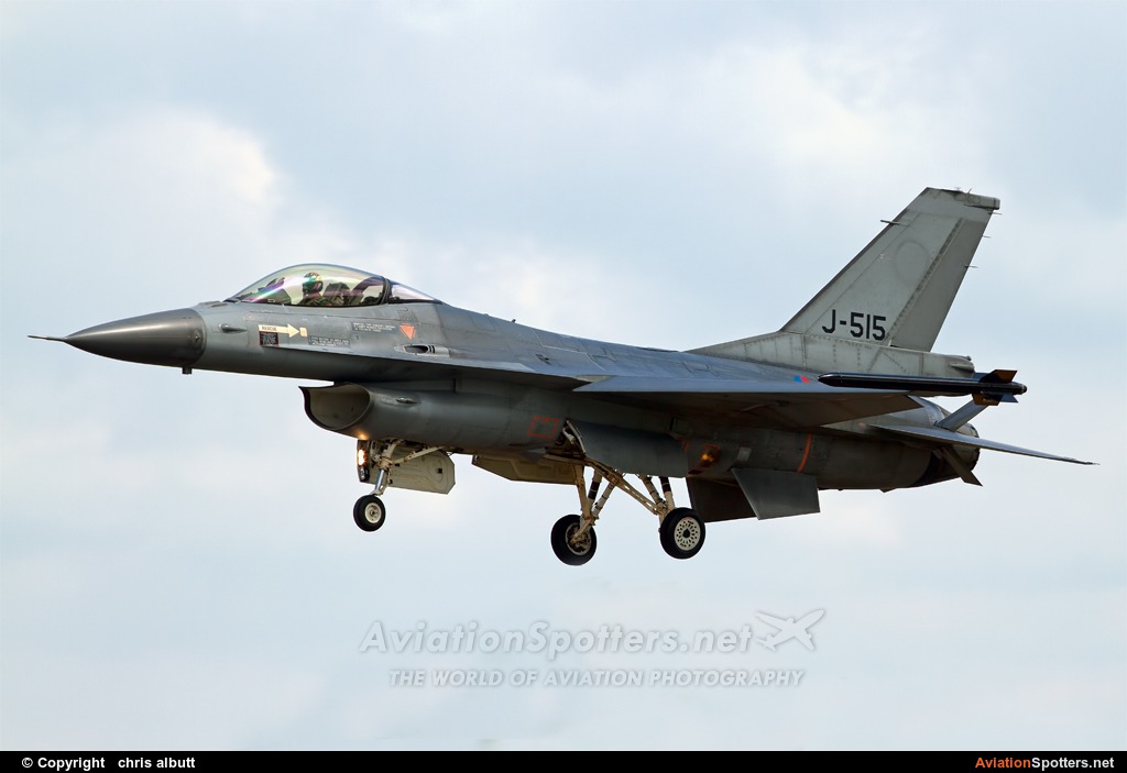 Netherlands - Air Force  -  F-16AM Fighting Falcon  (J-515) By chris albutt (ctt2706)