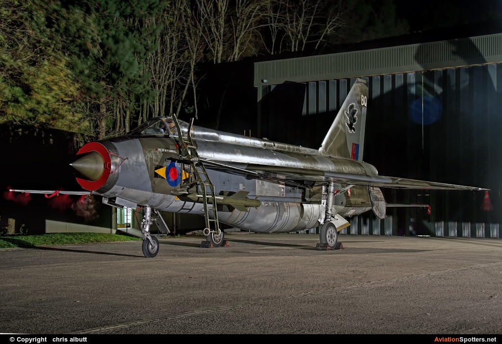Private  -  Lightning F.6  (XS904) By chris albutt (ctt2706)