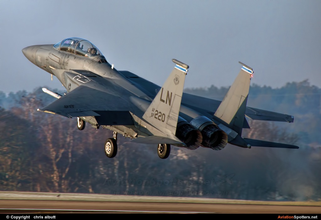 USA - Air Force  -  F-15E Strike Eagle  (97-0220) By chris albutt (ctt2706)