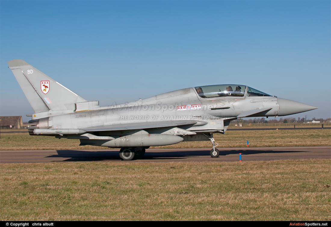 UK - Air Force  -  EF-2000 Typhoon T3  (ZJ805) By chris albutt (ctt2706)