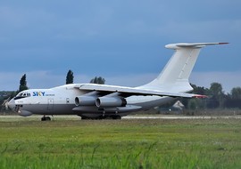 Iljushin - Il-76TD (4L-SKY) - vargagyuri