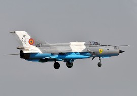 Mikoyan-Gurevich - MiG-21 LanceR C (6807) - vargagyuri
