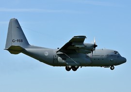 Lockheed - C-130H Hercules (G-988) - vargagyuri