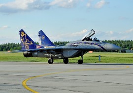 Mikoyan-Gurevich - MiG-29B (11) - vargagyuri
