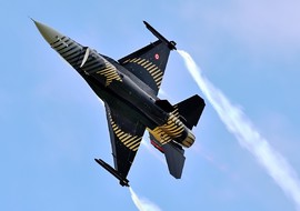 General Dynamics - F-16CG  Fighter  Falcon (91-0011) - vargagyuri