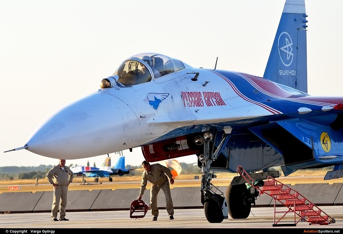 Russia - Air Force : Russian Knights  -  Su-27P  (08 BLUE) By Varga György (vargagyuri)