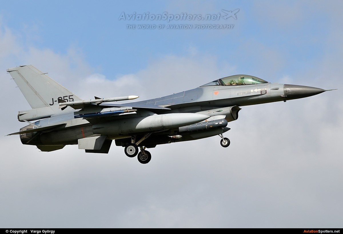 Netherlands - Air Force  -  F-16AM Fighting Falcon  (J-055) By Varga György (vargagyuri)
