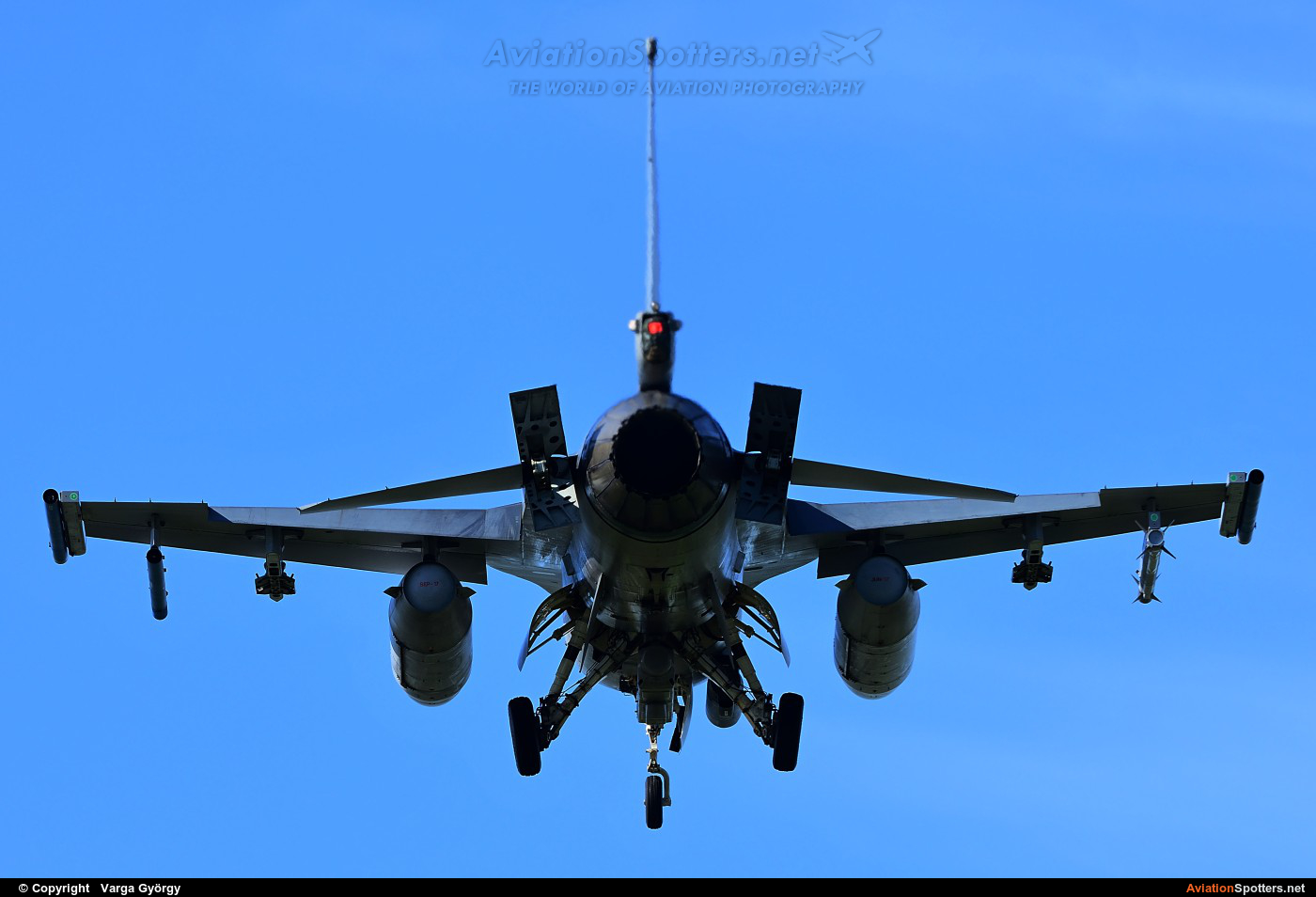 Netherlands - Air Force  -  F-16AM Fighting Falcon  (J-011) By Varga György (vargagyuri)