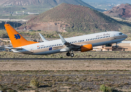 Boeing - 737-800 (D-AHLK) - Nano Rodriguez
