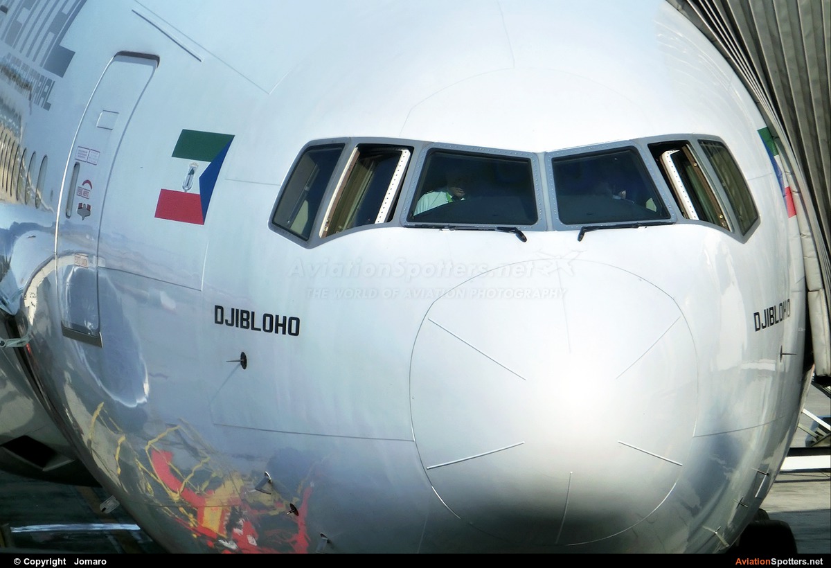 Ceiba Intercontinental  -  777-200LR  (CS-TQX) By Jomaro (Nano Rodriguez)