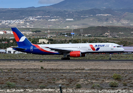 Boeing - 757-200 (VP-BLV) - Moises Mendoza