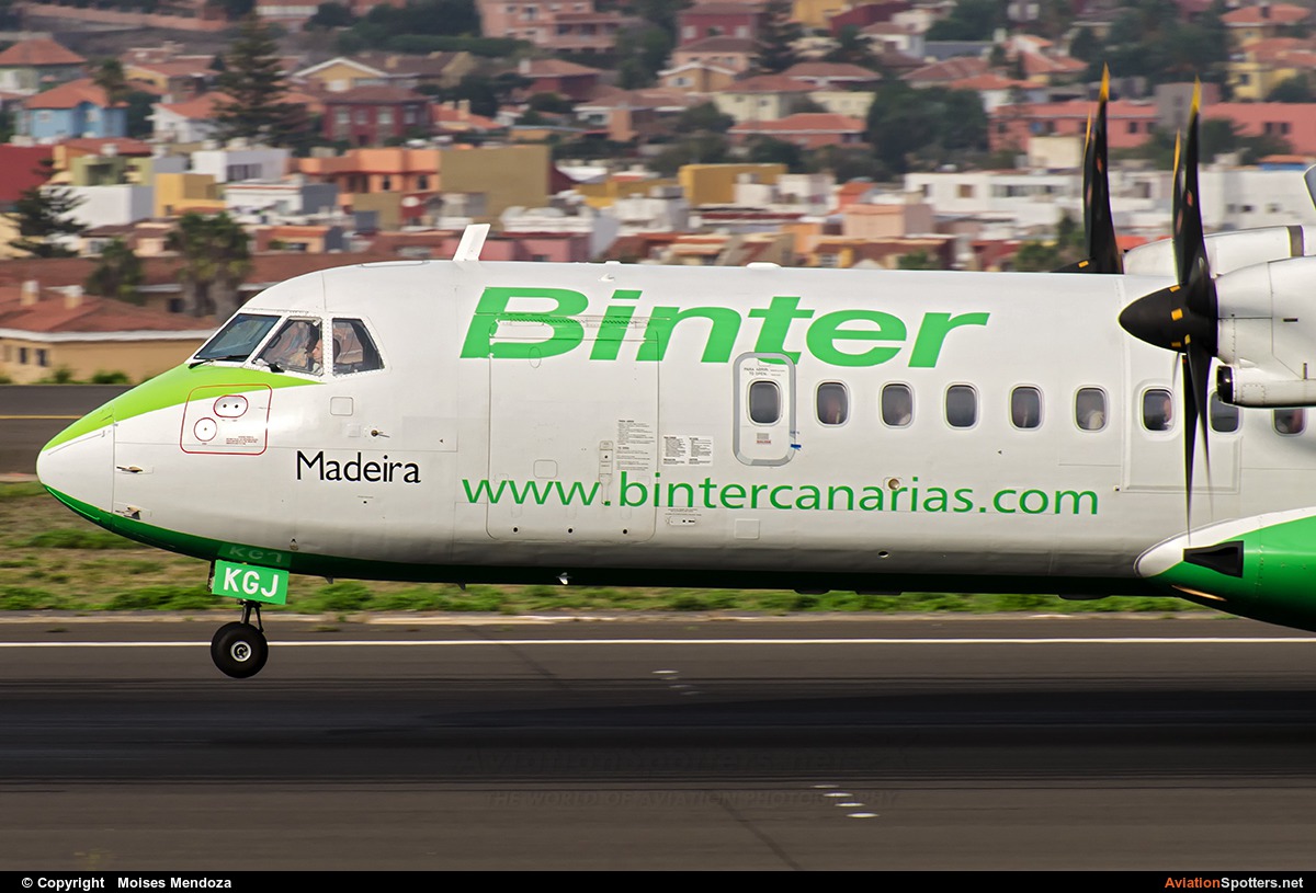 Binter Canarias  -  72-500  (EC-KGJ) By Moises Mendoza (Moises Mendoza)
