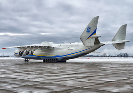 Antonov - An-225 Mriya (UR-82060) - kretek