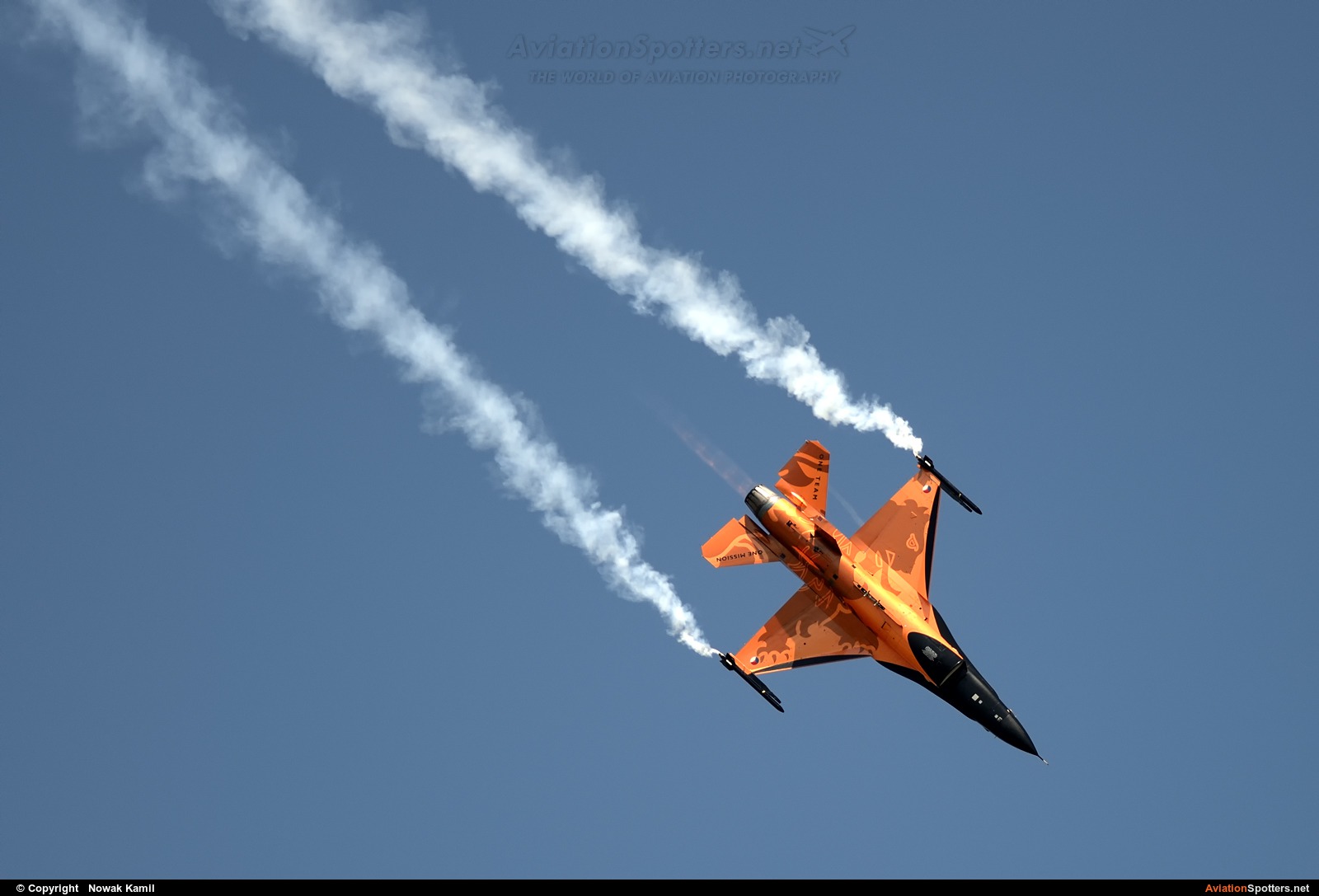   F-16AM Fighting Falcon  (J-015) By Nowak Kamil (kretek)