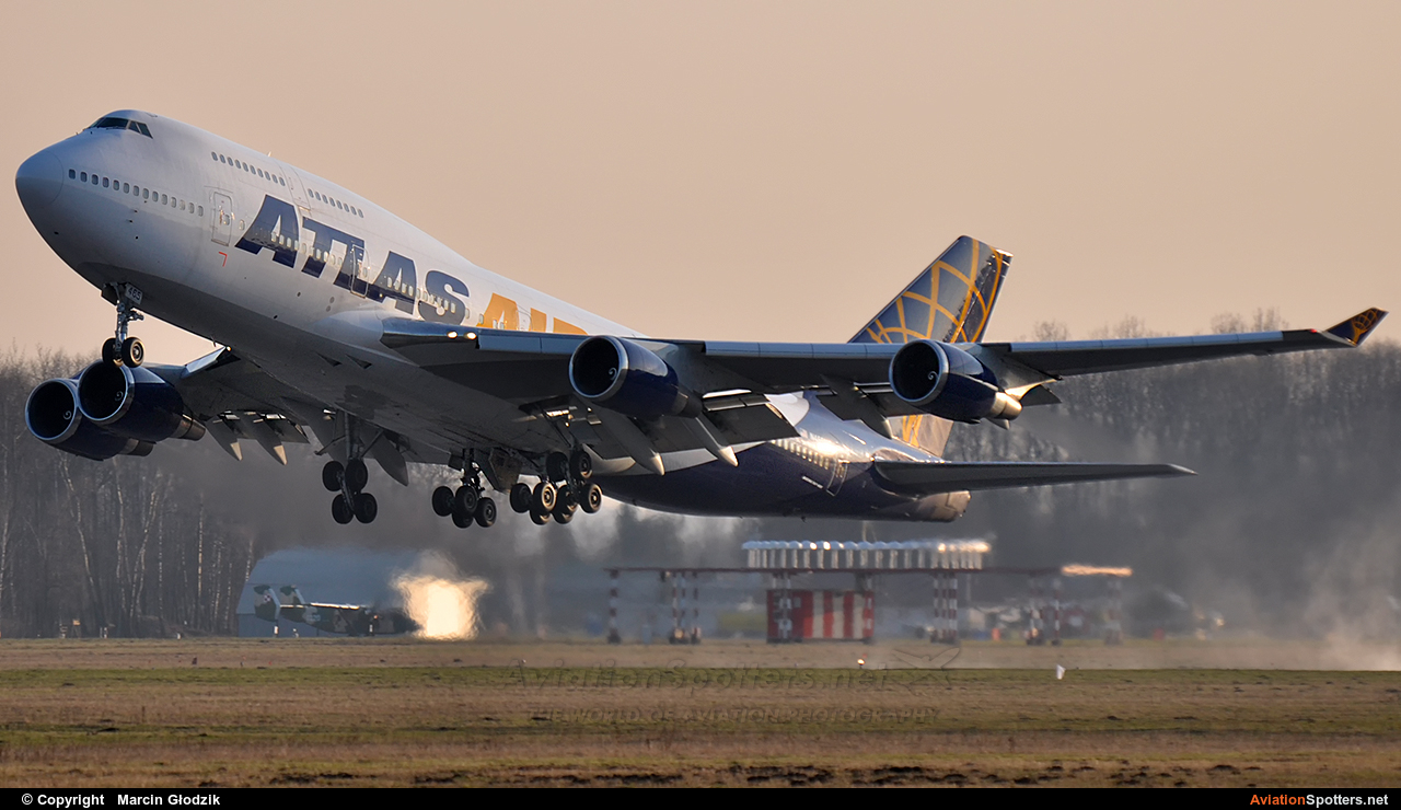 Atlas Air  -  747-446  (N465MC) By Marcin Głodzik (viking)