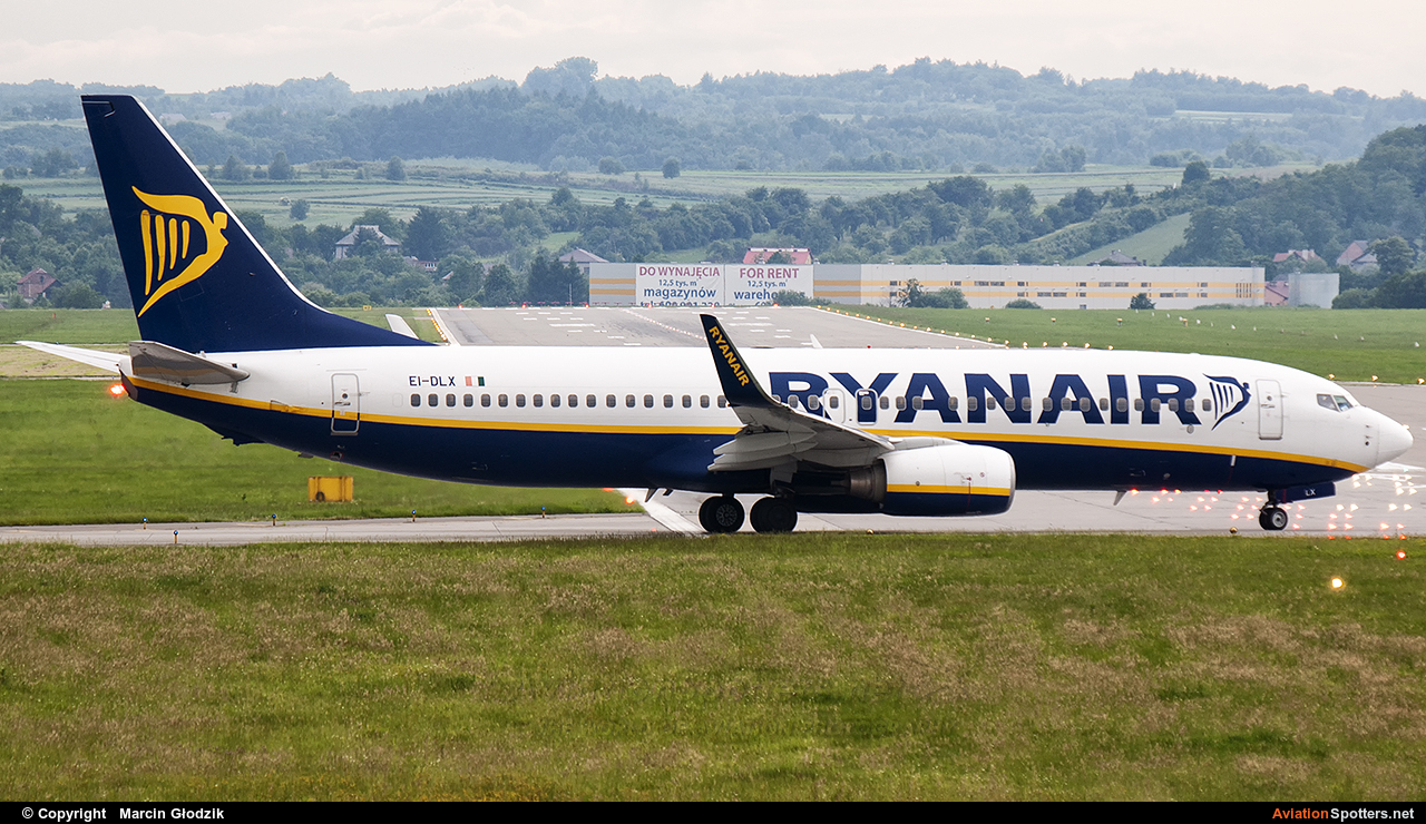 Ryanair  -  737-8AS  (EI-DLX) By Marcin Głodzik (viking)