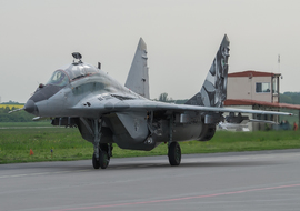 Mikoyan-Gurevich - MiG-29UBS (5304) - big