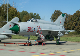 Mikoyan-Gurevich - MiG-21MF (9106) - big