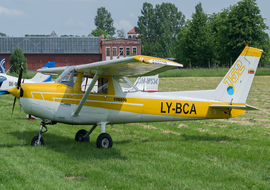 Cessna - 152 (LY-BCA) - big