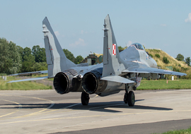 Mikoyan-Gurevich - MiG-29G (4122) - big