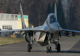 Mikoyan-Gurevich - MiG-29G (4121) - big
