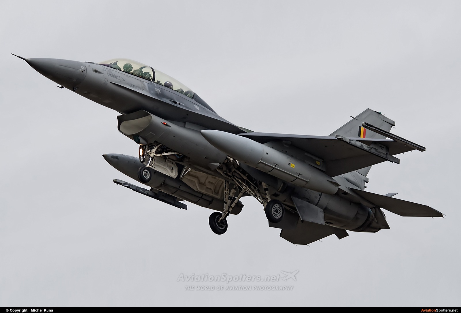 Belgium - Air Force  -  F-16BM Fighting Falcon  (FB-20) By Michał Kuna (big)