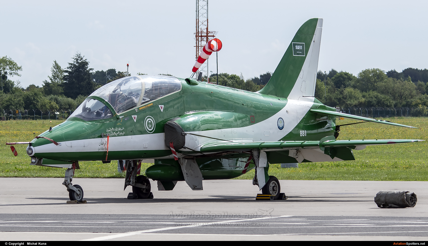 Saudi Arabia - Air Force: Saudi Hawks  -  Hawk 65 - 65A  (8811) By Michał Kuna (big)
