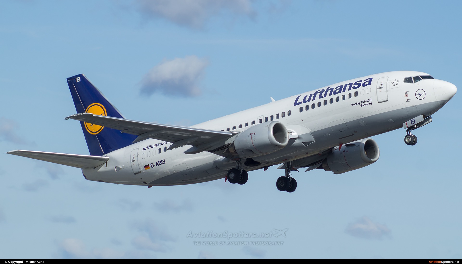Lufthansa  -  737-300  (D-ABEI) By Michał Kuna (big)