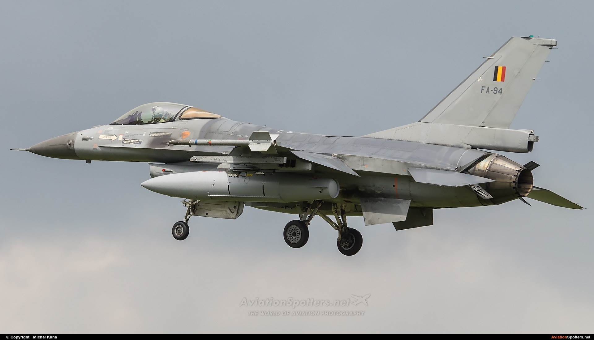 Belgium - Air Force  -  F-16AM Fighting Falcon  (FA-94) By Michał Kuna (big)