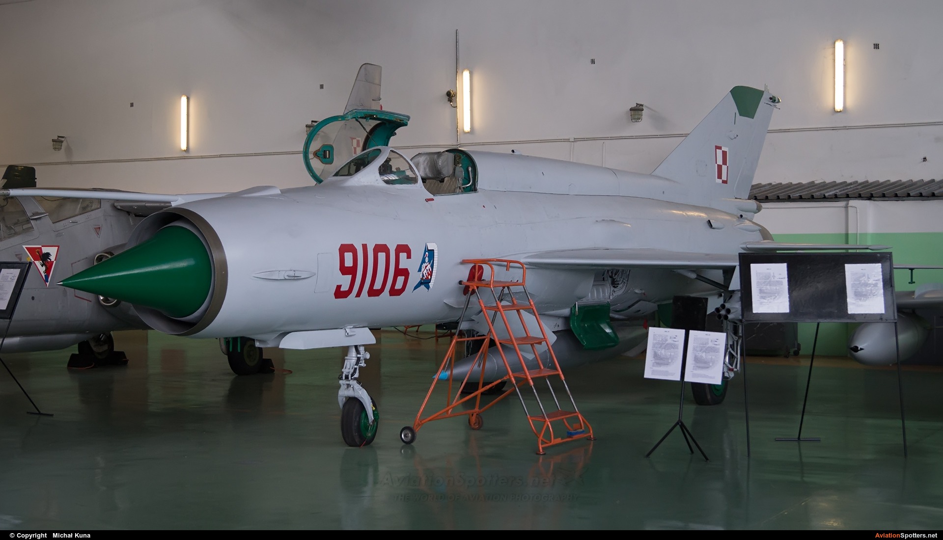 Poland - Air Force  -  MiG-21MF  (9106) By Michał Kuna (big)