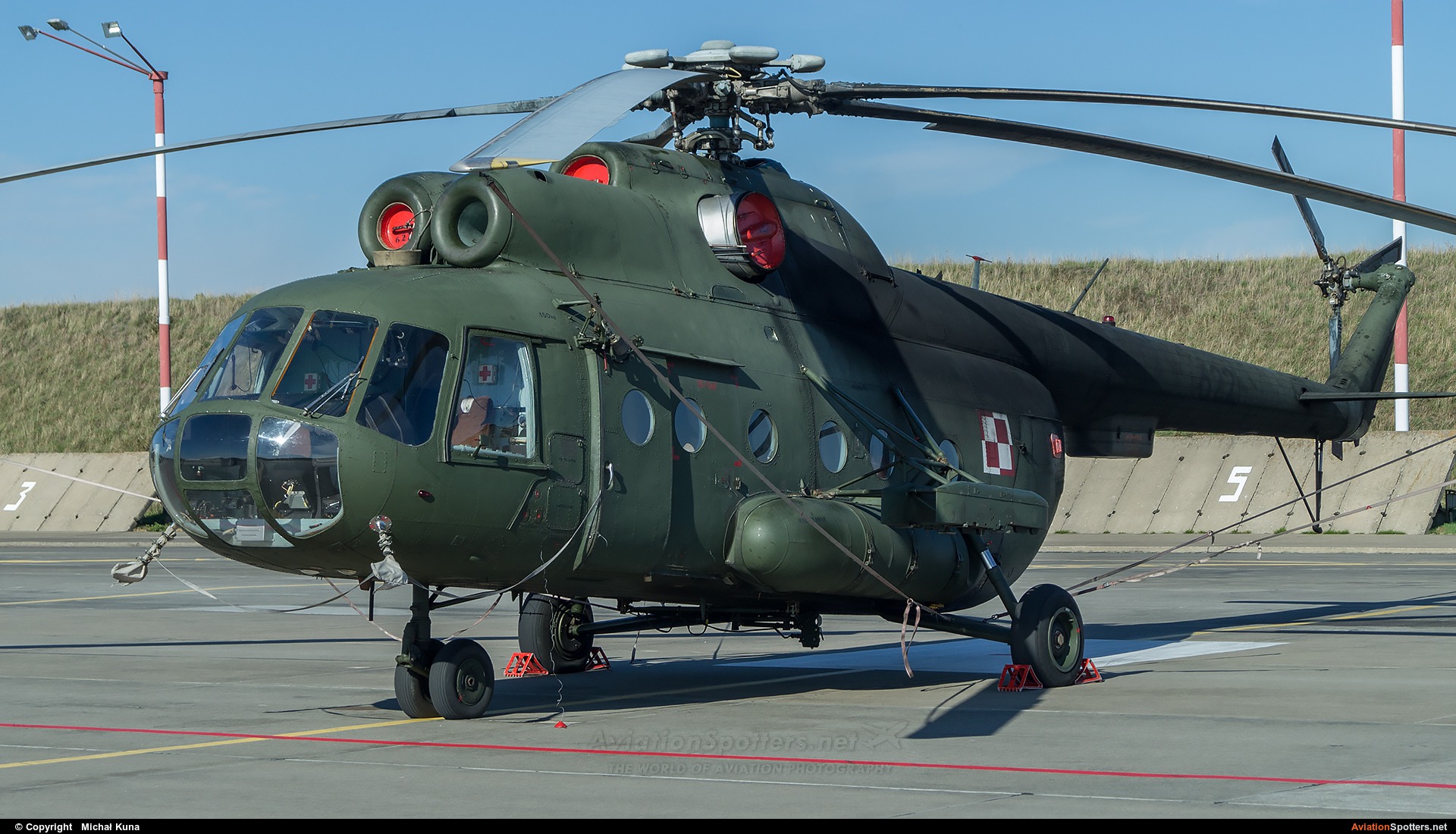 Poland - Army  -  Mi-8T  (622) By Michał Kuna (big)
