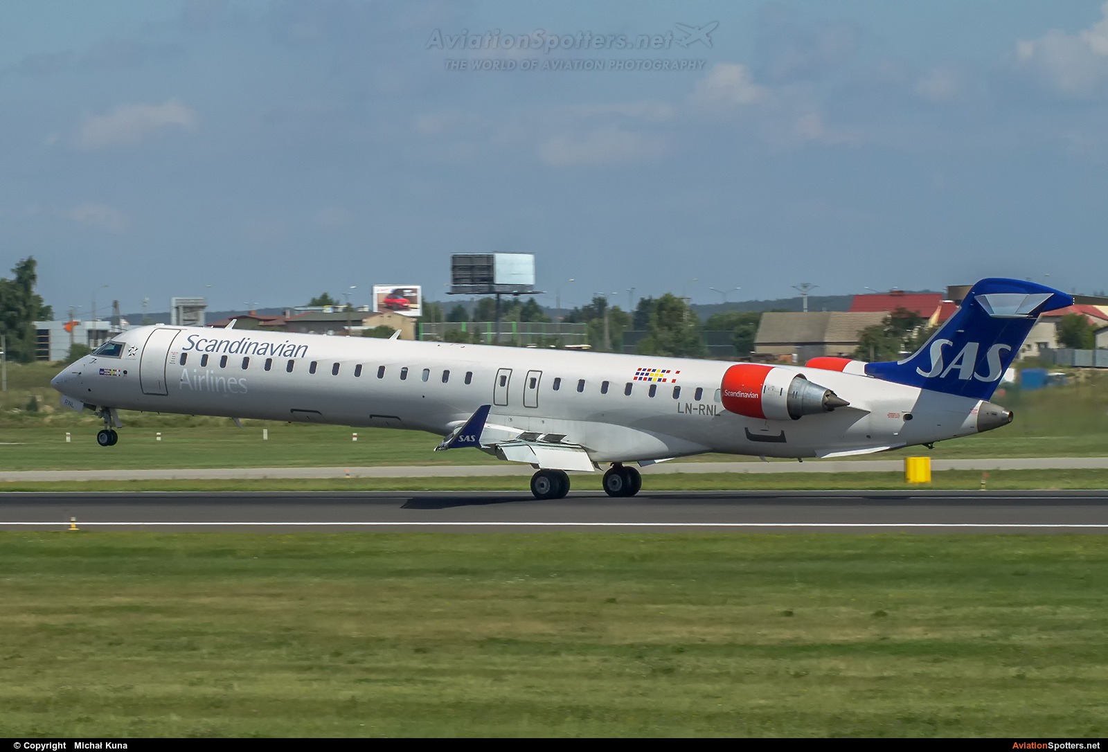 SAS - Scandinavian Airlines  -  CL-600 Regional Jet CRJ-900  (LN-RNL) By Michał Kuna (big)