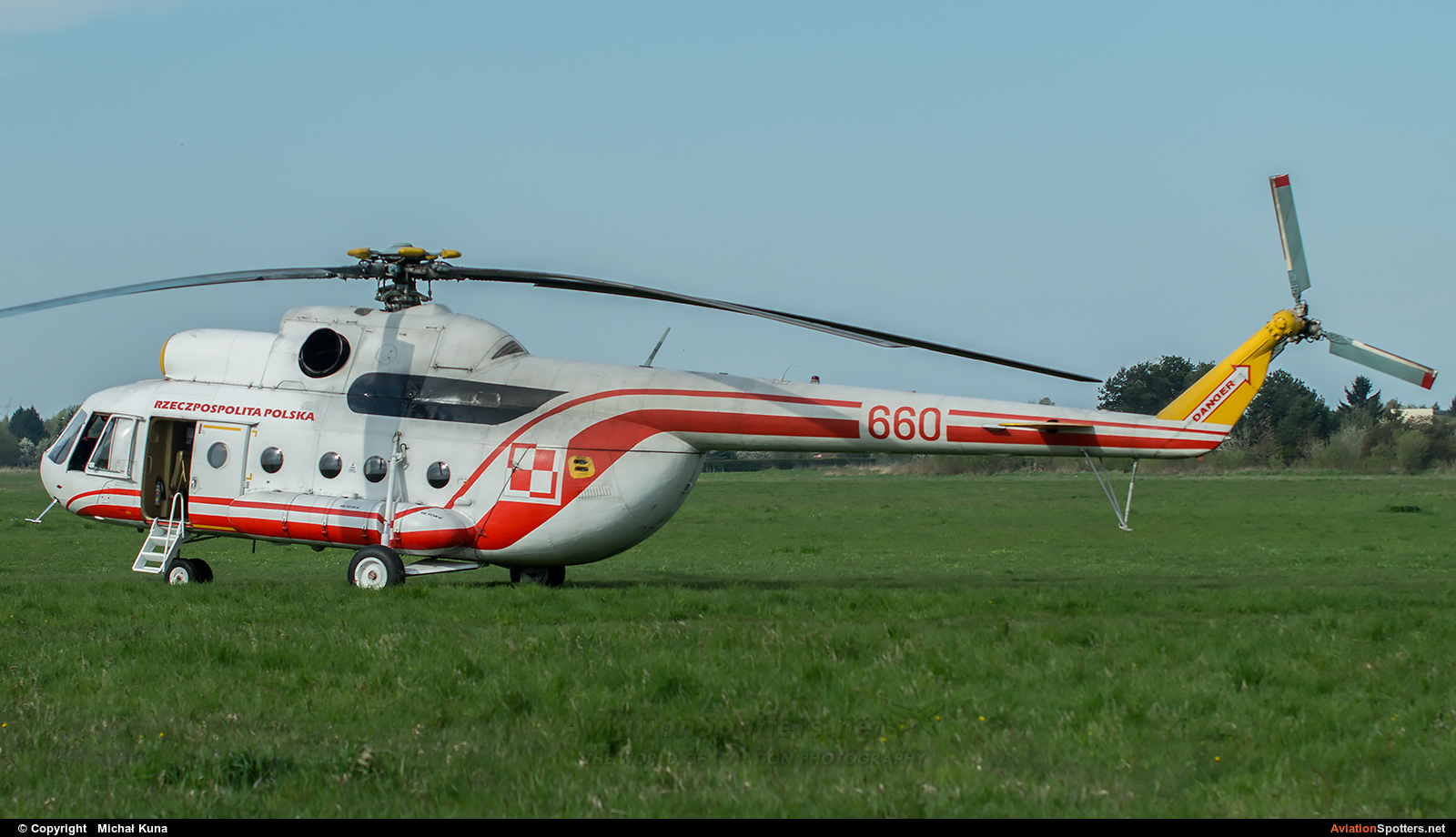 Poland - Air Force  -  Mi-8T  (660) By Michał Kuna (big)
