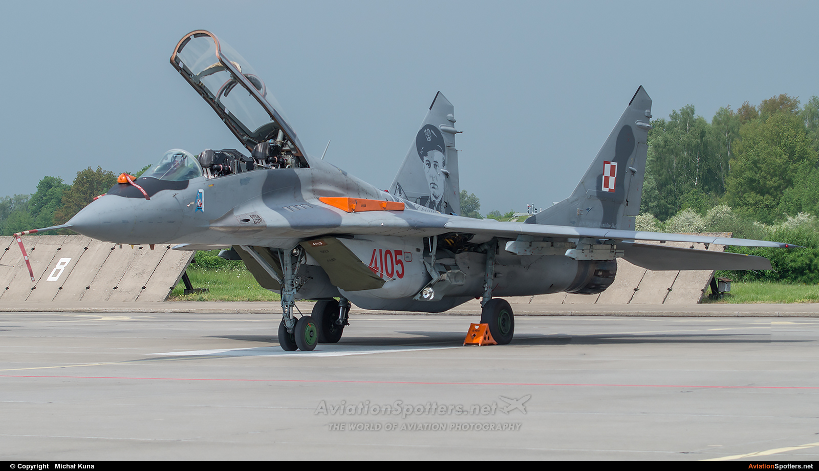 Poland - Air Force  -  MiG-29GT  (4105) By Michał Kuna (big)