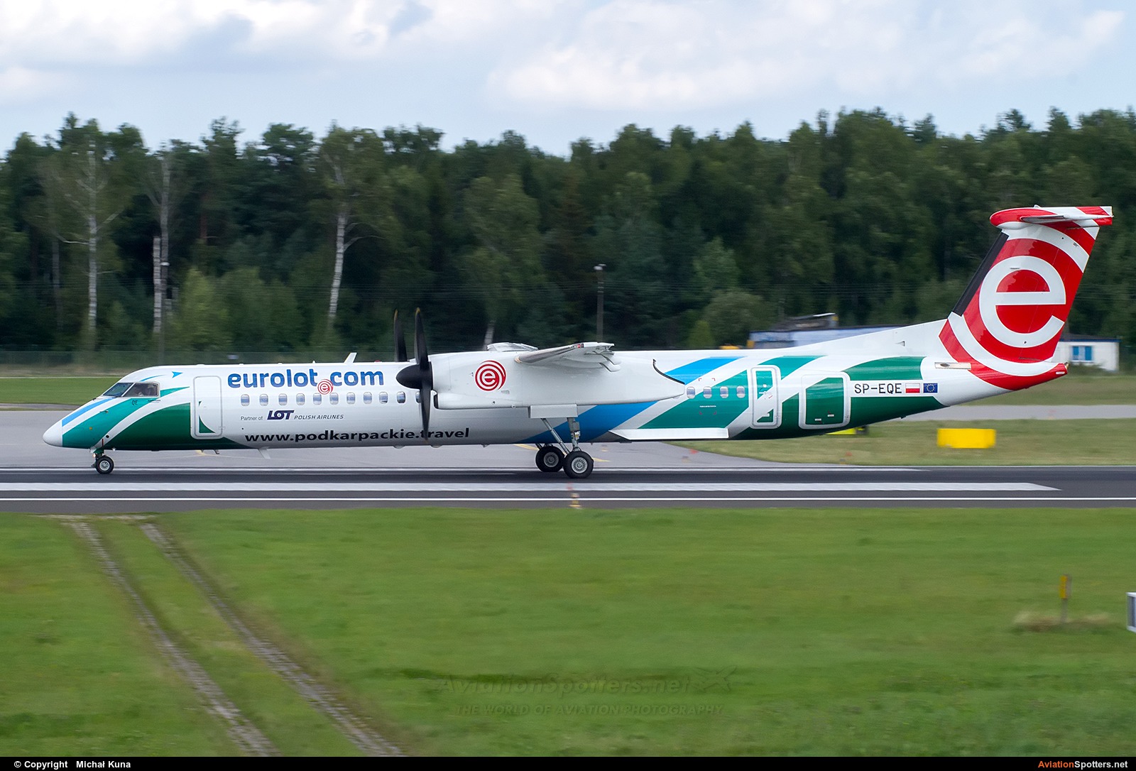 euroLOT  -  DHC-8-402Q Dash 8  (SP-EQE) By Michał Kuna (big)