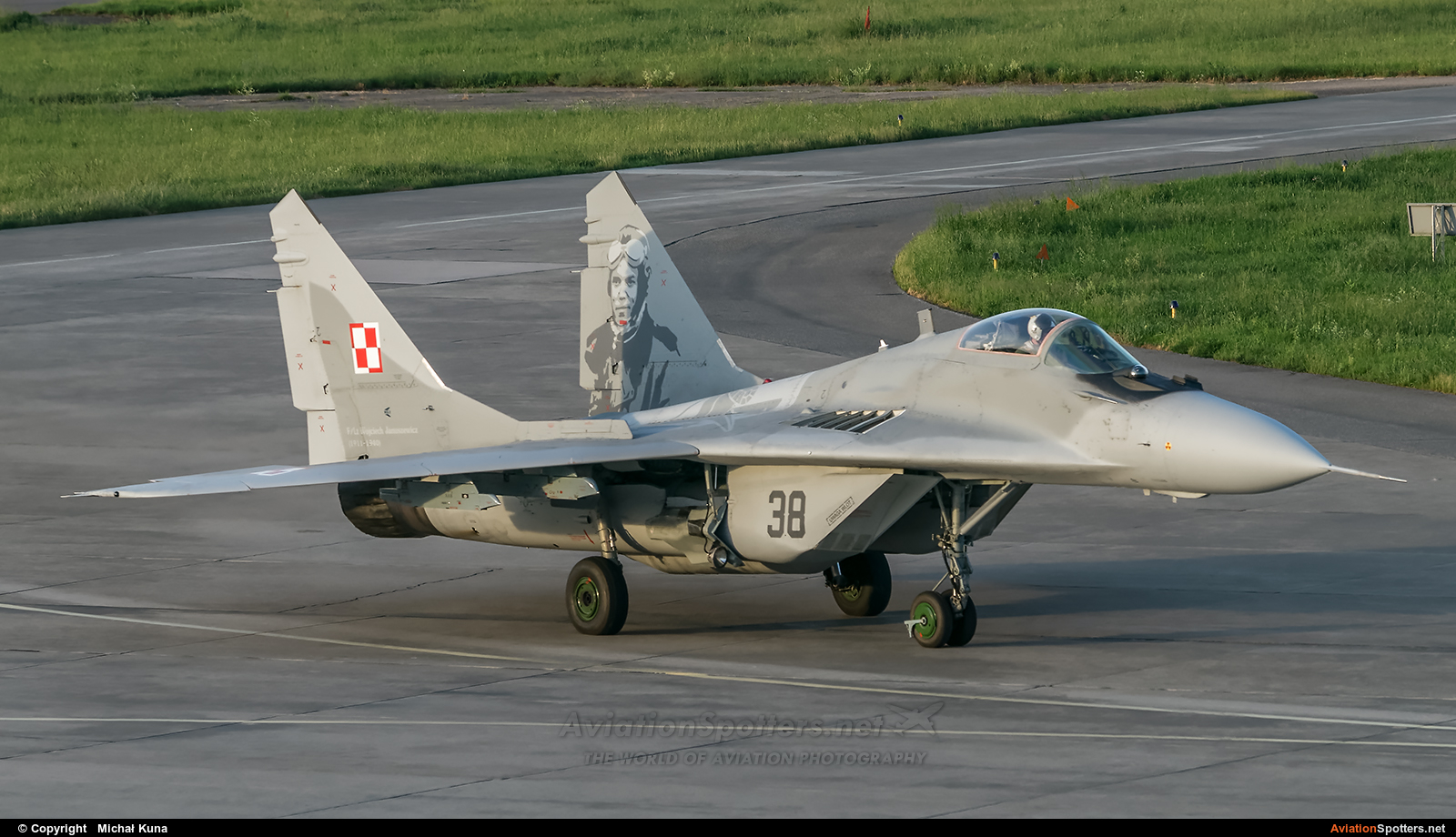 Poland - Air Force  -  MiG-29  (38) By Michał Kuna (big)