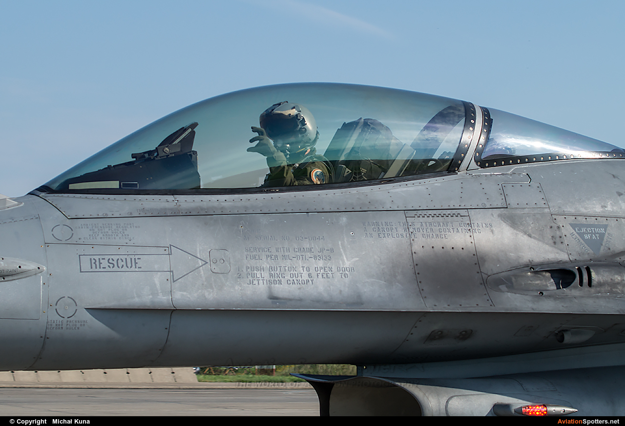Poland - Air Force  -  F-16C Block 52+  Fighting Falcon  (4044) By Michał Kuna (big)