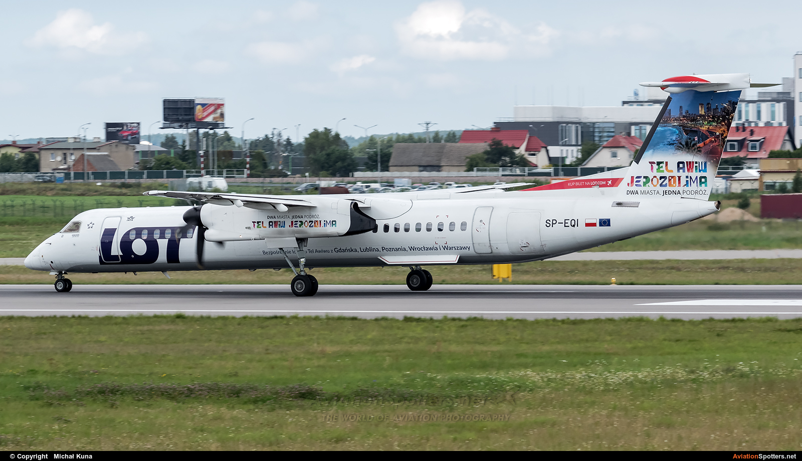 LOT - Polish Airlines  -  DHC-8-402Q Dash 8  (SP-EQI) By Michał Kuna (big)