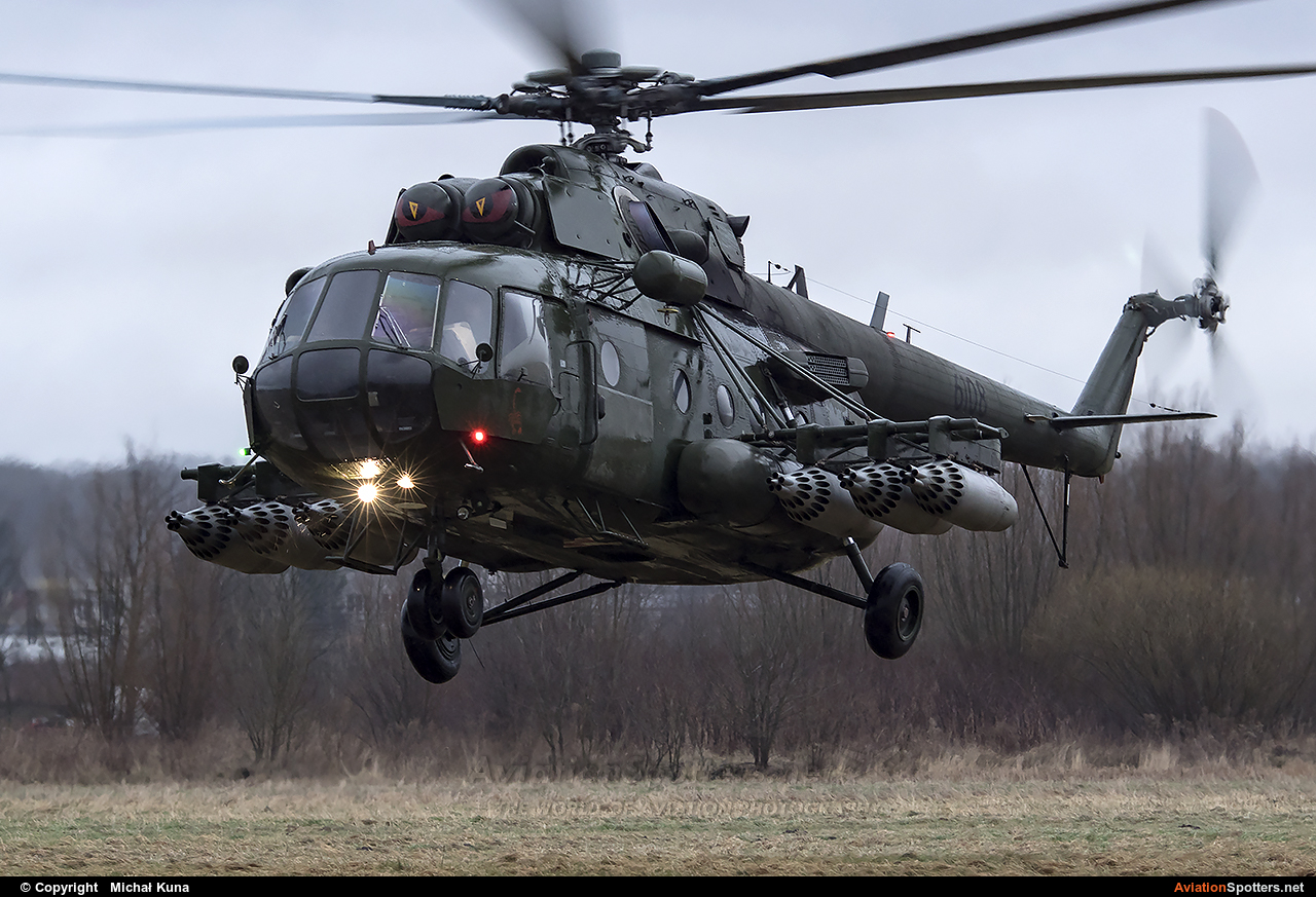 Poland - Army  -  Mi-17  (6108) By Michał Kuna (big)
