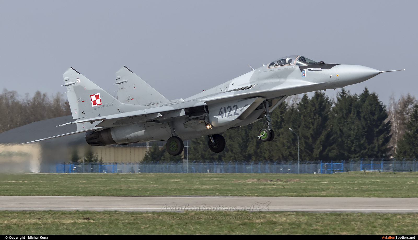 Poland - Air Force  -  MiG-29G  (4122) By Michał Kuna (big)