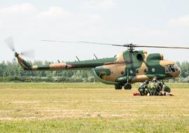 Mil - Mi-8T (3304) - Csaba Kiraly