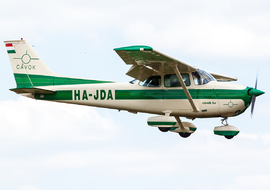 Cessna - 172 Skyhawk (all models except RG) (HA-JDA) - Csaba Kiraly