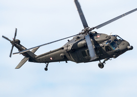 Sikorsky - S-70A Black Hawk (6M-BF) - Csaba Kiraly