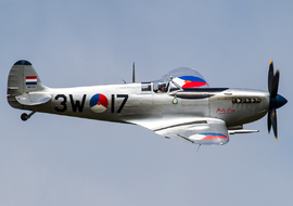 Supermarine - Spitfire LF.IXb (PH-OUQ) - Csaba Kiraly