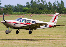Piper - PA-32 Cherokee Six (HA-API) - Csaba Kiraly