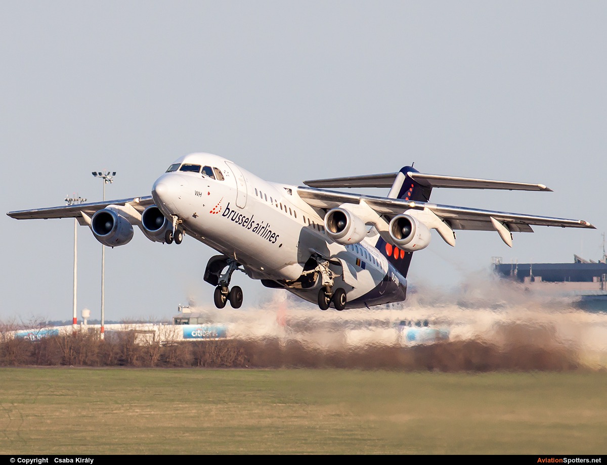 Brussels Airlines  -  BAe 146-300-Avro RJ100  (OO-DWH) By Csaba Király (Csaba Kiraly)