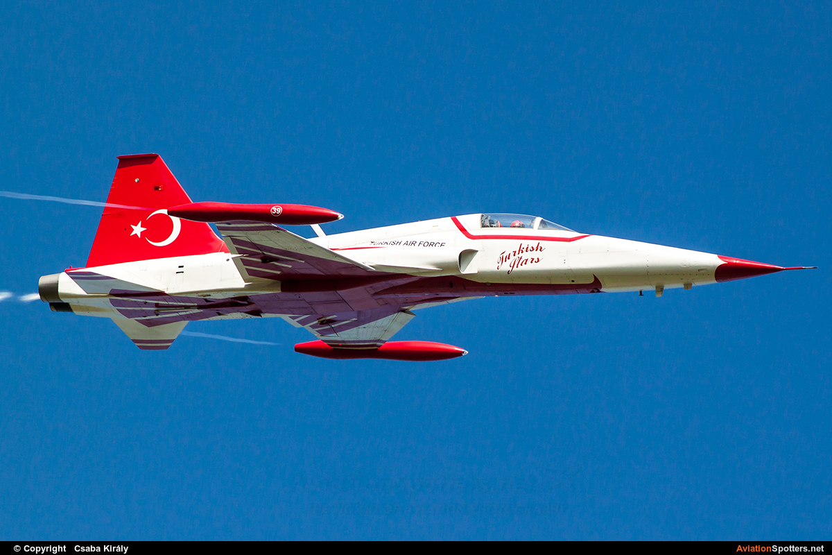 Turkey - Air Force : Turkish Stars  -  NF-5A  (70-3039) By Csaba Király (Csaba Kiraly)