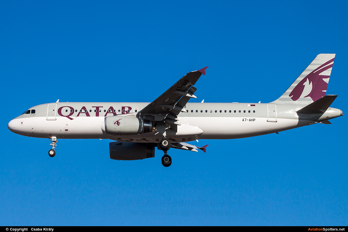 Qatar Airways  -  A320  (A7-AHP) By Csaba Király (Csaba Kiraly)